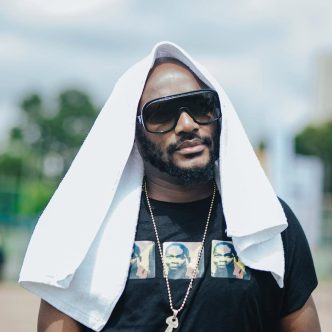 'Help me' 2Face cries out
