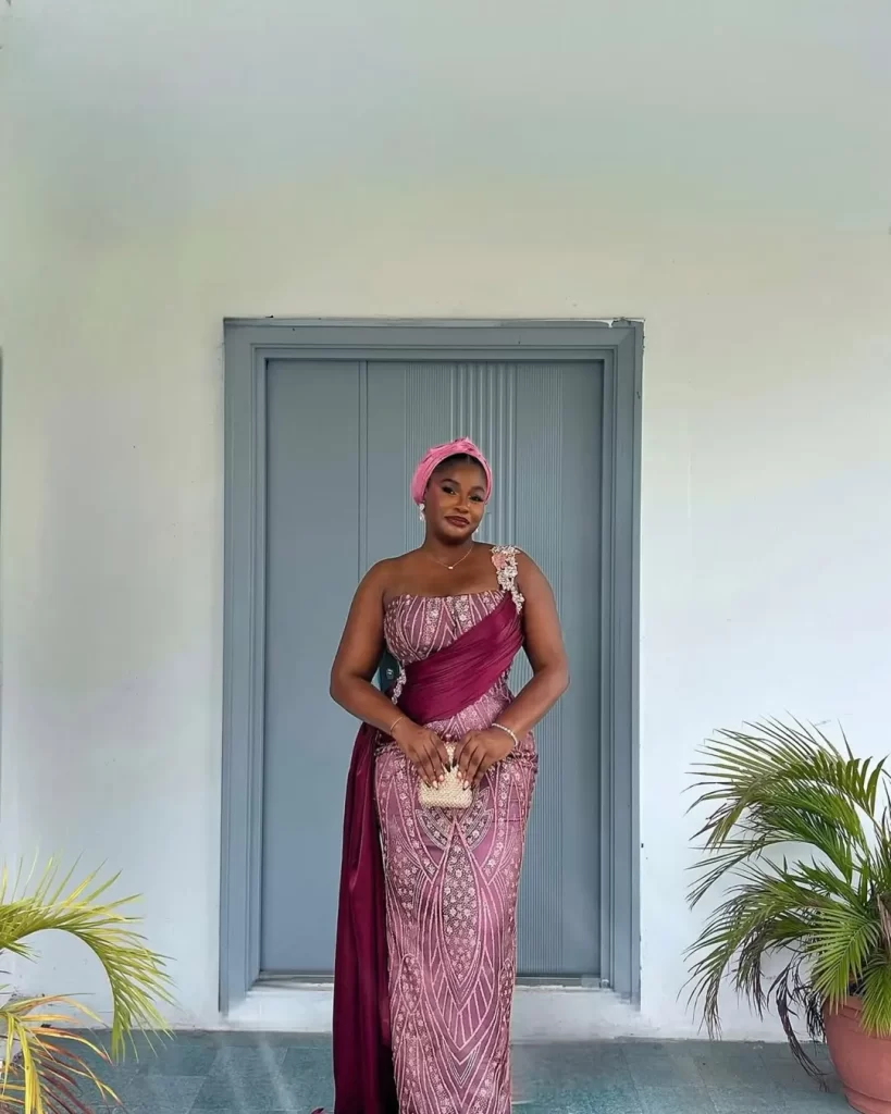 23 Asoebi Style Inspirations for Your Next Wedding
