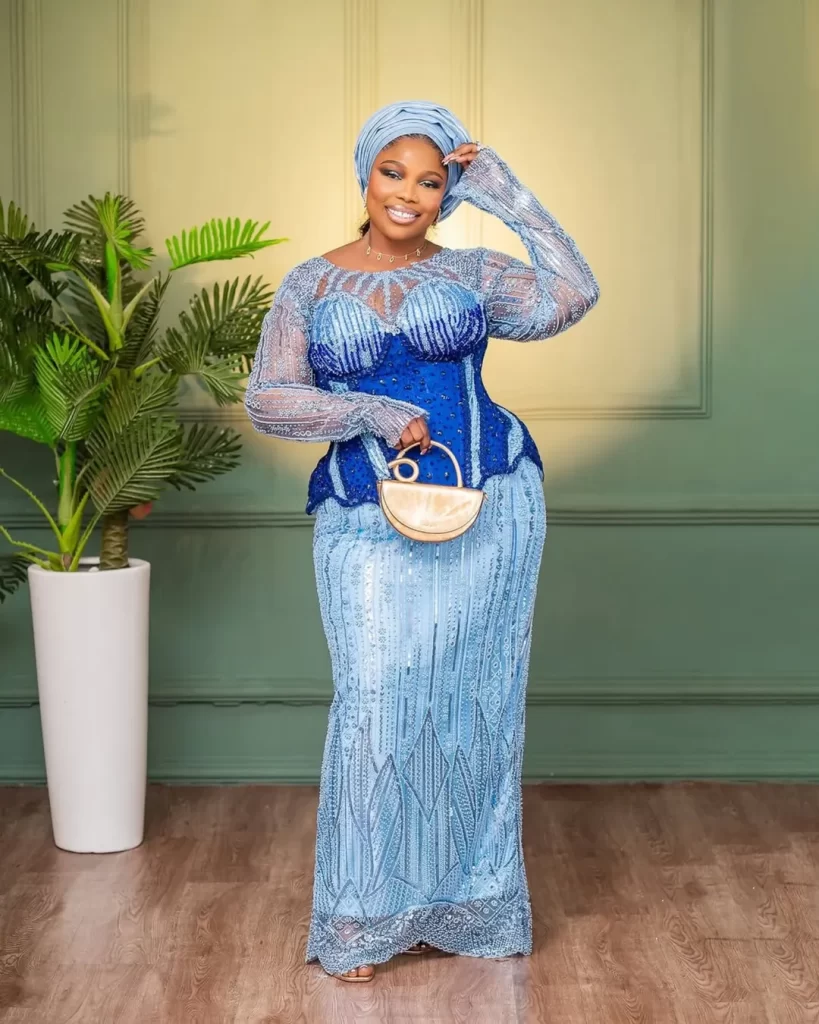 23 Asoebi Style Inspirations for Your Next Wedding