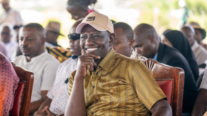 Why A Kenyan Man Rushed Towards Kenyan President Ruto