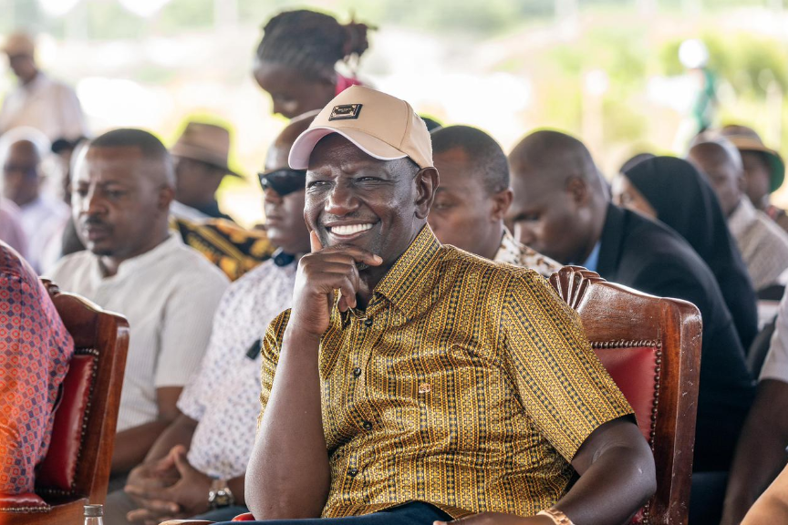 Why A Kenyan Man Rushed Towards Kenyan President Ruto