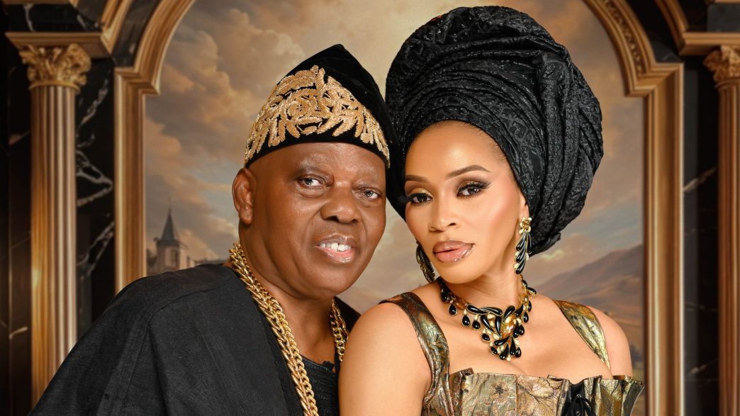 Razak Okoya - the wives and children