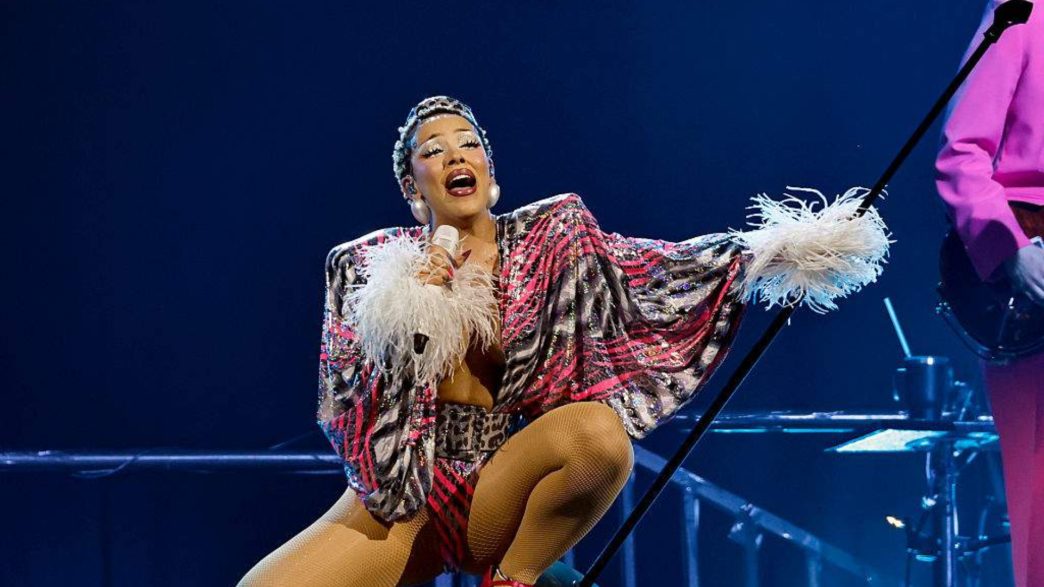 Doja Cat Was Moved To Tears As She Performed In South Africa - Here's Why
