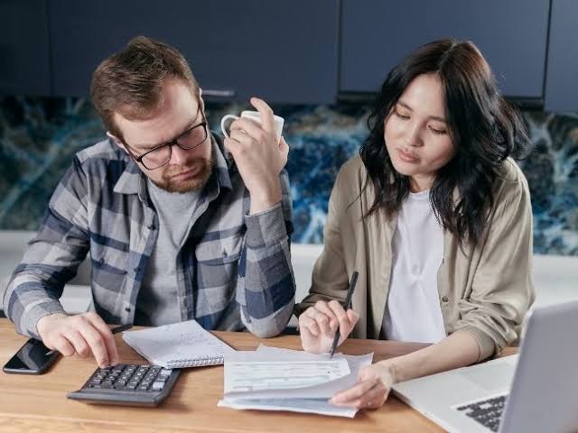 people living in debt