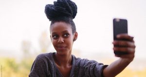 1. AI Tool Predicts Cancer Survival From a Selfie
