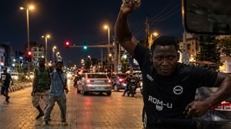 Lekki Road Robbery grows worse as urchins rob motorists disguised as beggars